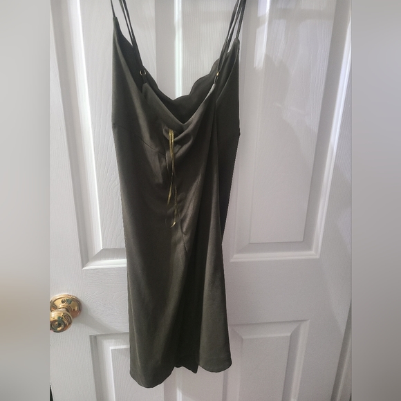 Alythea Mini dress - Picture 2 of 3